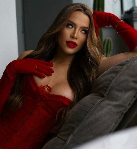 Thay Lupi erwachsene kostenlose bild