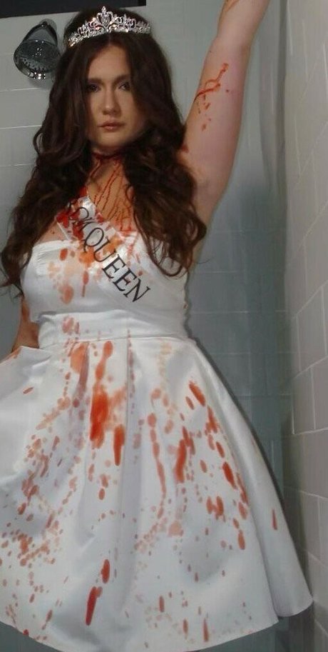 Emma Kenney xxx schöne foto