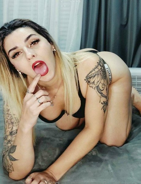 julietaylor schauspielerin xxx foto