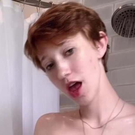 peevesyours pornostar schöne galerien