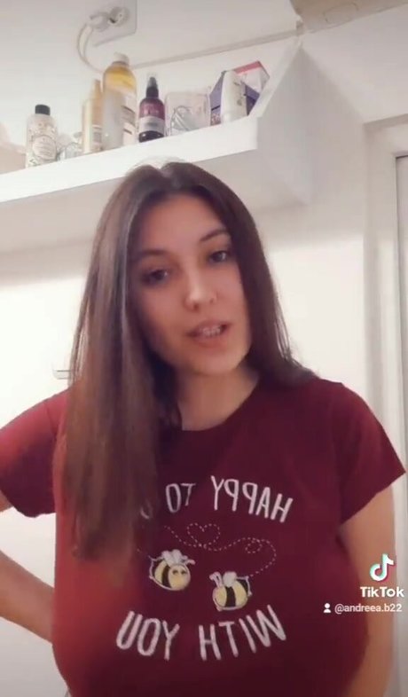 Andreea Buga erotische top foto