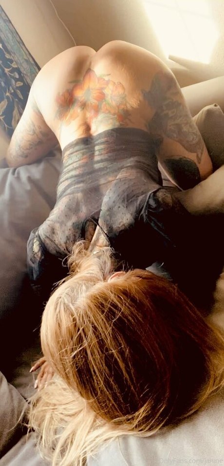 janine hübsche hd fotos