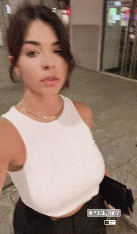 Anna Rebellato kostenlose porno fotos