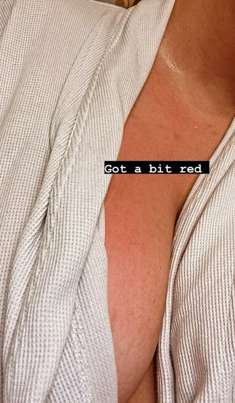 Juujimarr exklusive pornographische galerien