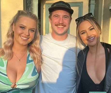 Jasmine Ramage erotische kostenlose foto