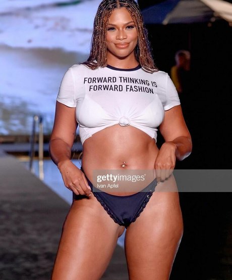 Kamie Crawford hd hübsche fotos