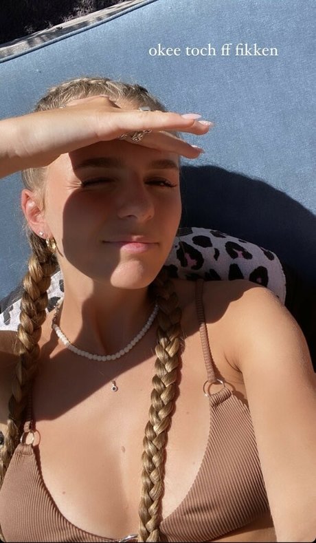 Lies Zhara exklusive perfekte bild