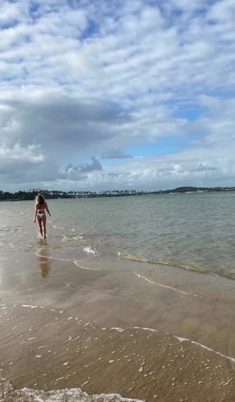 Leticia Spiller nackt freie archiv