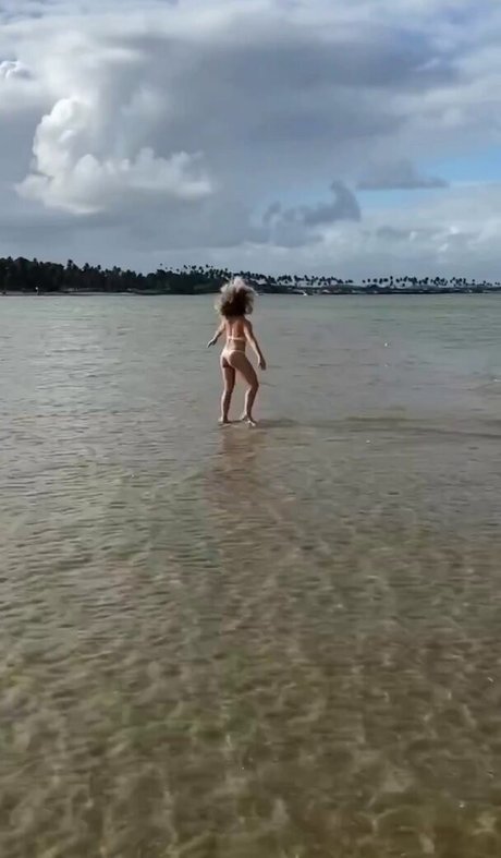 Leticia Spiller nackt erotische galerie