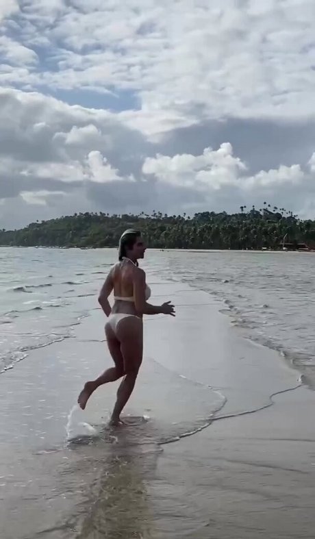 Leticia Spiller nackt heiße bild