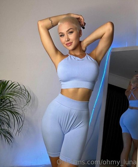 ohmy luna schauspielerin nette foto