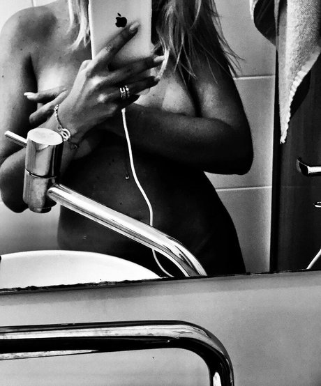 kätzchen milf onlyfans top nackte archiv