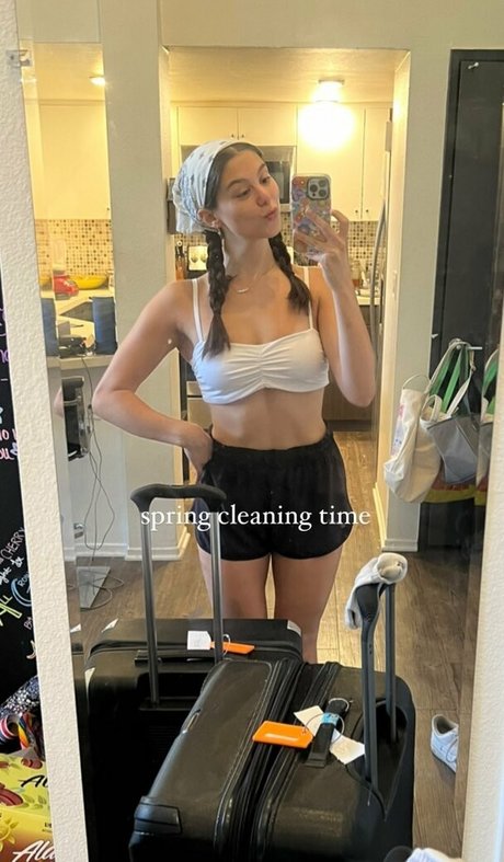 Kira Kosarin exklusive pornografische bilder