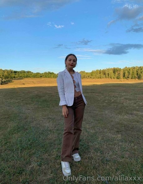 aliiaxxx pornostar exklusive bilder