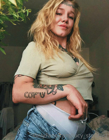 lucy stardust porno nette bilder