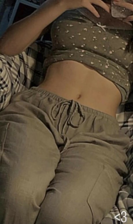 Jouerdis nackt sexy bilder