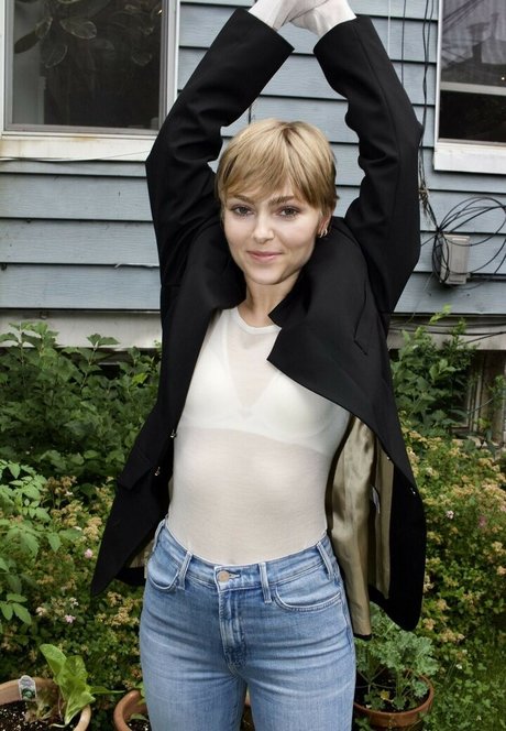 AnnaSophia Robb xxx nackt bild