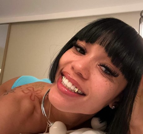 weibliche influencer-onlyfans xxx porno galerien