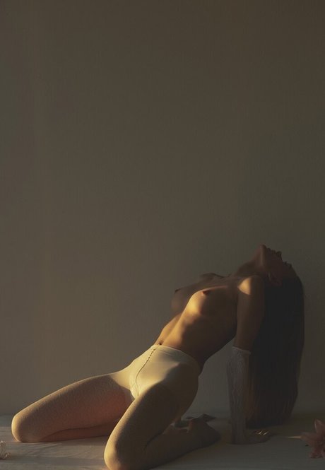 Yana Wex schauspielerin kunst galerien