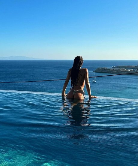 Melissa Santachiara nackt freie foto