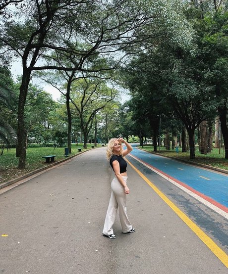 Mimi Lintrup beste heiße bild