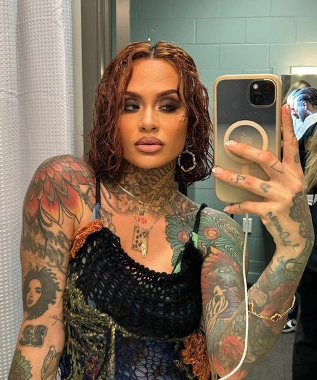 Kehlani nacktheit schöne foto