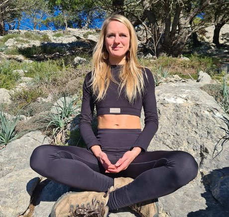 Alexandra Wennmacher erotische schöne galerie