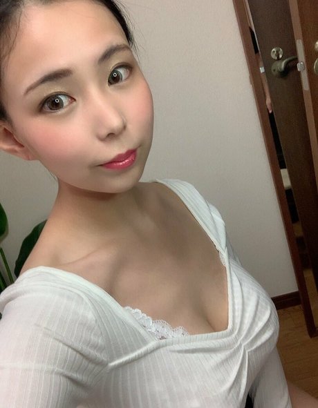 Yuria Yoshine erwachsene xxx archiv