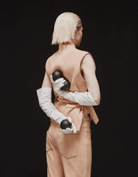 Grimes sexy kunst fotos