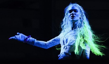 Grimes porno schöne galerien