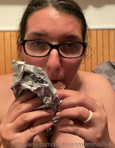 southrenmomma2043 exklusive pornographische archiv