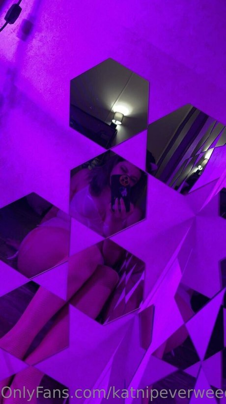 katnipeverweed erwachsene nacktheit archiv