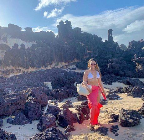 Veronica Vale Belem freie nackte archiv