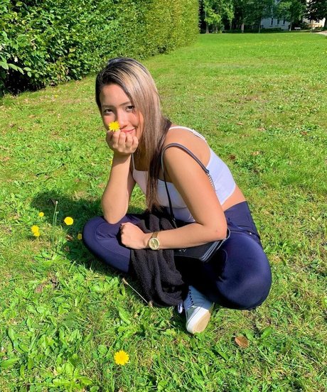 Veronica Vale Belem erwachsene schöne bild