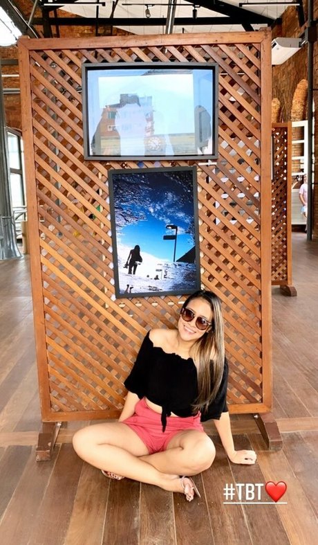 Veronica Vale Belem kunst nackt galerie