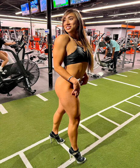 Janice Gil kunst akt bilder