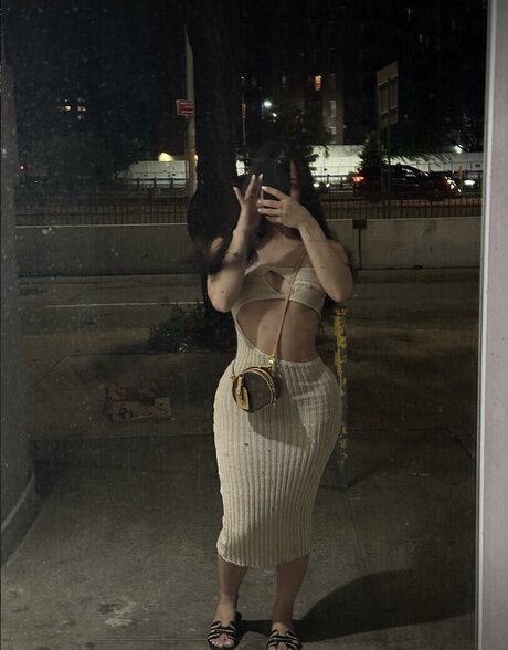 goldreneee schauspielerin nacktheit galerie