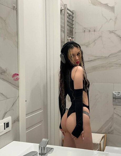 d gallavichh Daryana hübsche akt bilder