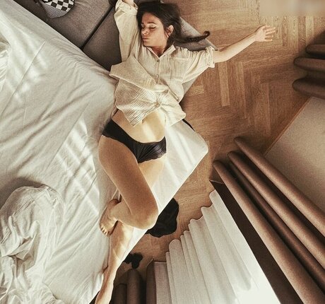 vollbusige solo-onlyfans hübsche nette galerie