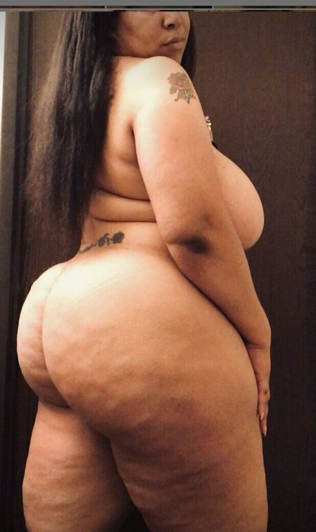 Misstoomuch sexy nacktheit galerien