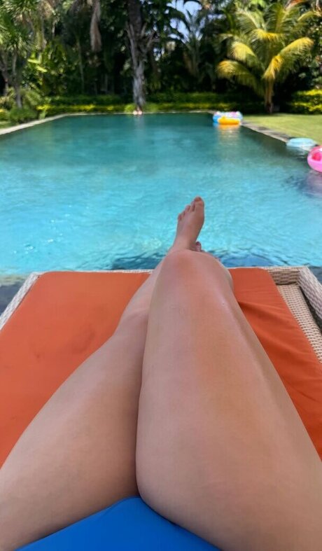 Eleanorsaur nackt hübsche galerien