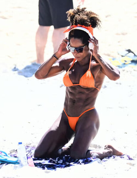 Adriana Bombom schöne xxx foto