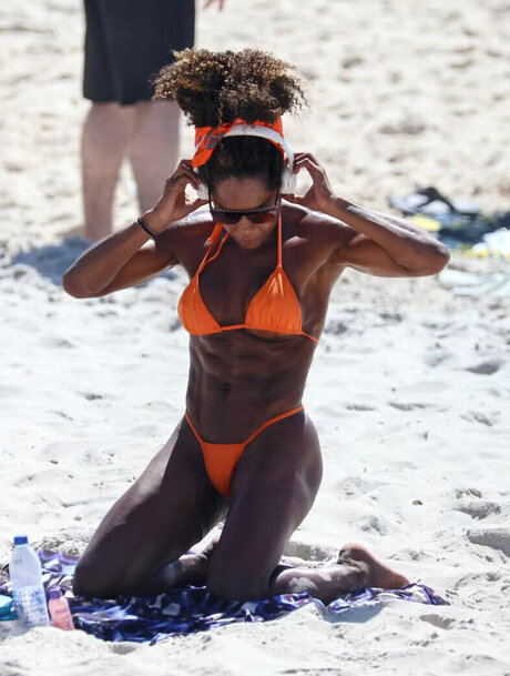 Adriana Bombom Bilder