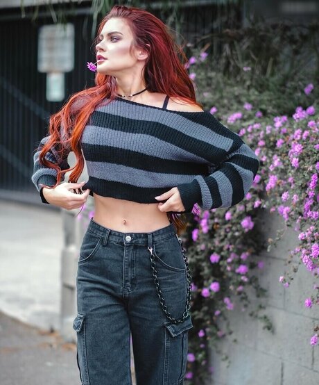 Juliette Sureau exklusive erwachsene bilder