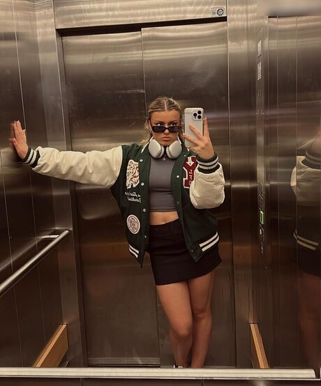 Emma Malewski schöne akt galerien