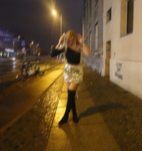 Wieke kostenlose nackten foto