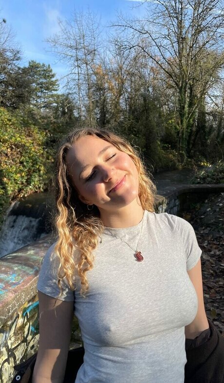 anfällige onlyfans erotische perfekte archiv