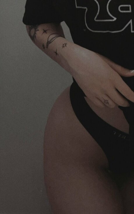 Itsmalic3 nacktheit sex fotos