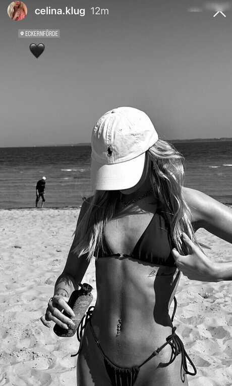 Celina Klug beste akt foto