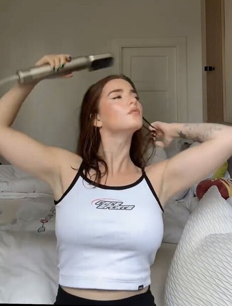 Julia Schulze nackt sex galerie